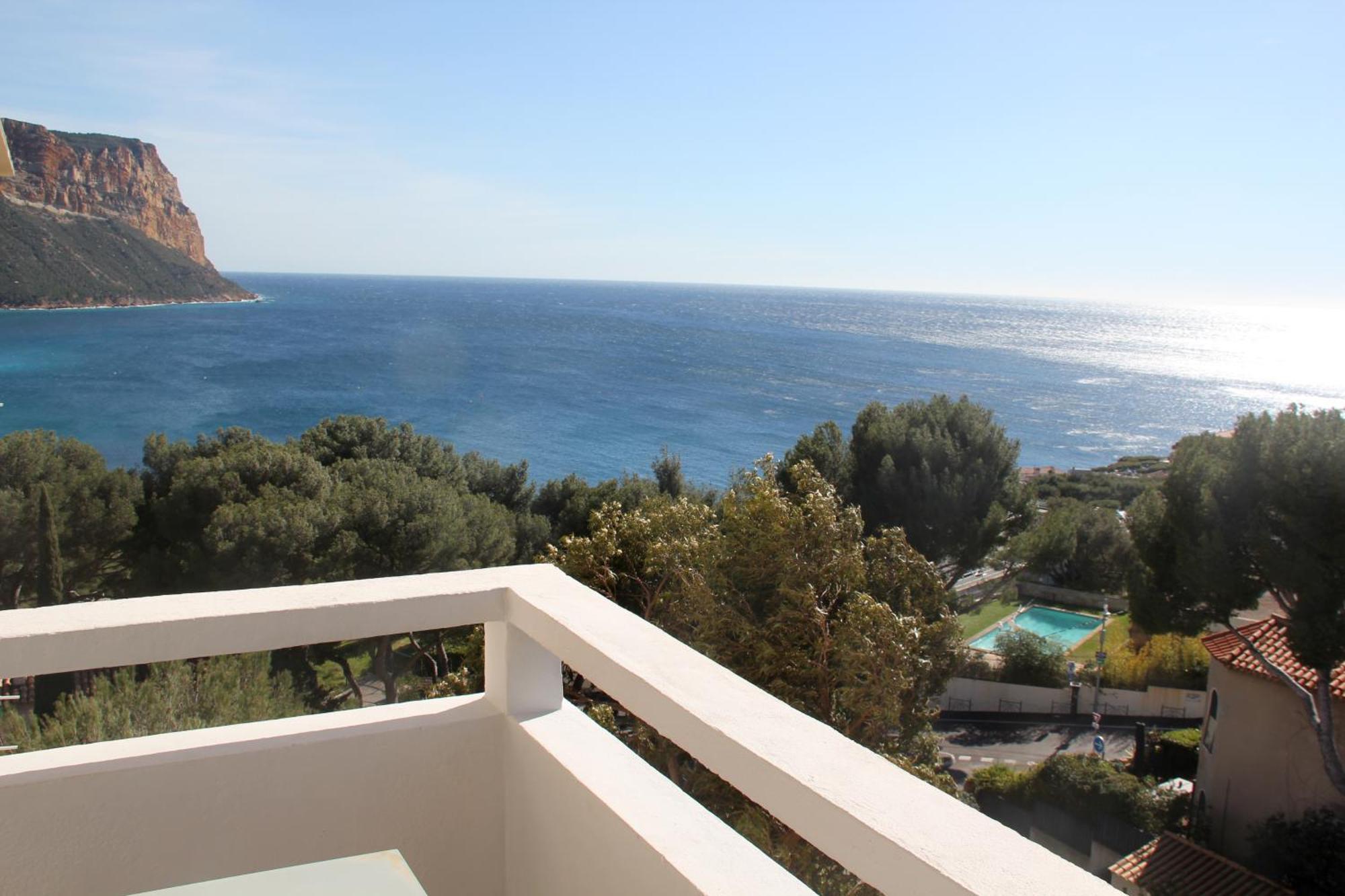 Picouveau Cassis Exterior foto